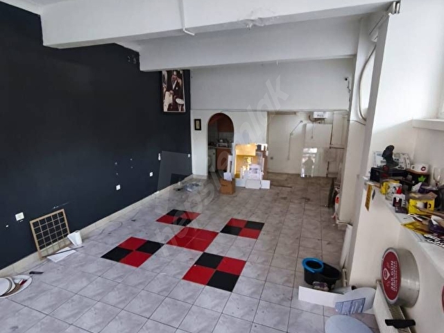 SAHİBİNDEN SATILIK YAPRAK SOKAKDA 50 m² DÜKKAN - Görsel 6