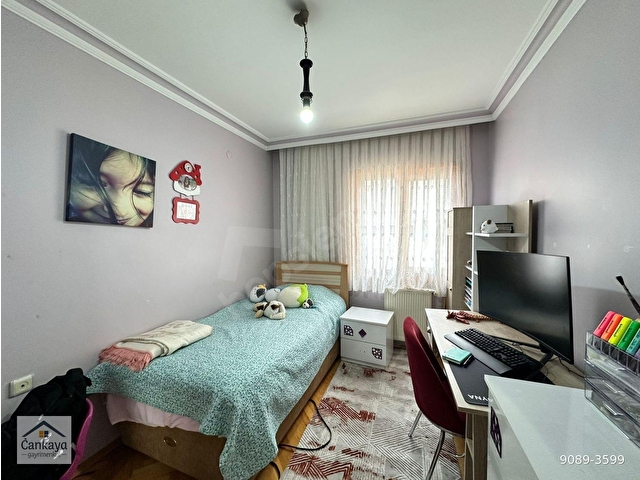 ÇANKAYA GAYRİMENKULDEN İLKER 1.CADDE ÜZERİNDE 19 MAYIS HASTANESİ YAKINI ARA KATTA 4+1+2-BANYOLU - Görsel 19