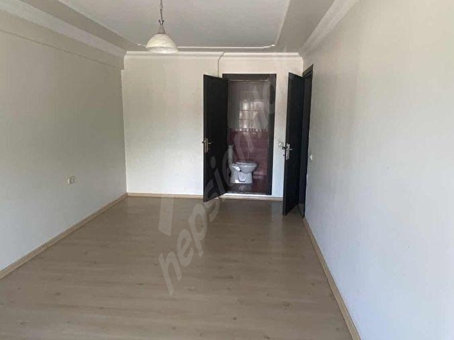 BODRUM YOLU ÜSTÜNDE DOĞAL GAZLI GENİŞ 3+1 DAİRE - Görsel 18