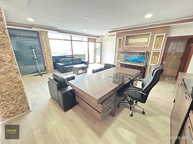 KOMPLE EŞYALI YAN YANA 1 MAKAM OFİSİ 1 GENEL ALAN VE KABUL OFİSİ - Görsel 5