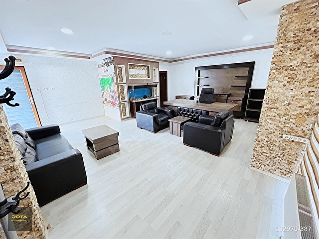 KOMPLE EŞYALI YAN YANA 1 MAKAM OFİSİ 1 GENEL ALAN VE KABUL OFİSİ - Görsel 9