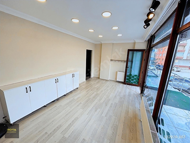 KOMPLE EŞYALI YAN YANA 1 MAKAM OFİSİ 1 GENEL ALAN VE KABUL OFİSİ - Görsel 22