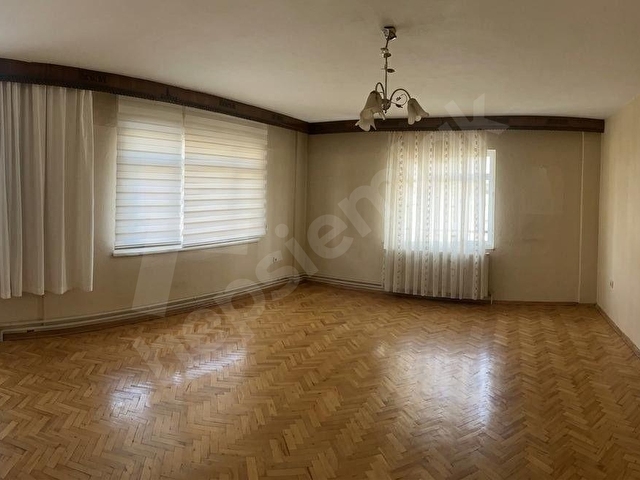 BALGAT MERKEZDE 3+1 BAGIMSIZ 110 M2 KATTA SATILIK DAİRE - Görsel 12