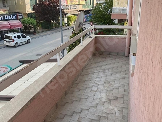 BALGAT MERKEZDE 3+1 BAGIMSIZ 110 M2 KATTA SATILIK DAİRE - Görsel 3