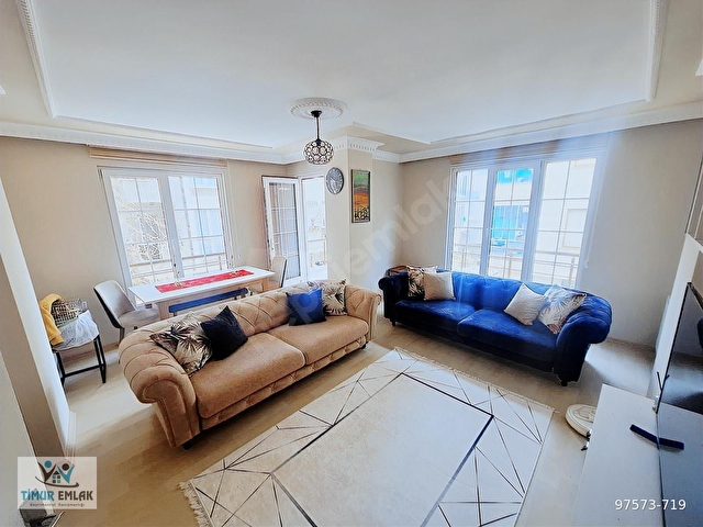 ŞÜKRÜBEY METROBÜSE 2 DAKİKA SATILIK 2+1 ARAKAT DAİRE - Görsel 11