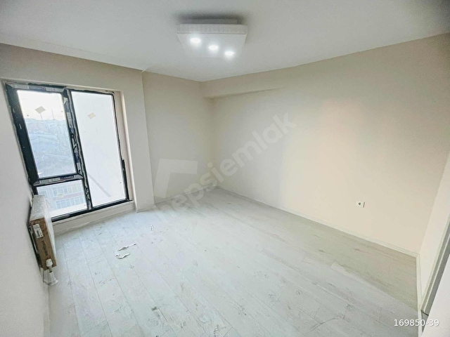DEMİR İNŞAAT CEBECİ DOSTLAR SİTESİNDE 3+1 OTOPARKLI 8.KAT - Görsel 15