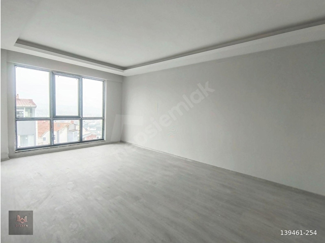 CENGİZ TOPEL CADDESİ ÜZERİNDE DENİZ MANZARALI SATILIK 3+1 DAİRE - Görsel 12