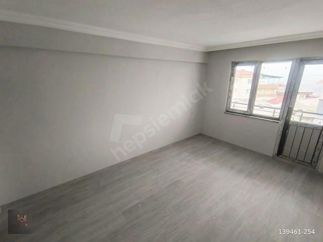 CENGİZ TOPEL CADDESİ ÜZERİNDE DENİZ MANZARALI SATILIK 3+1 DAİRE - Görsel 5