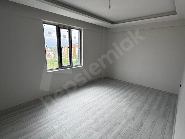 ONUR YAMANER GAYRİMENKUL’DEN HACI MUSTAFADA SATILIK 3+1 DAİRE - Görsel 12