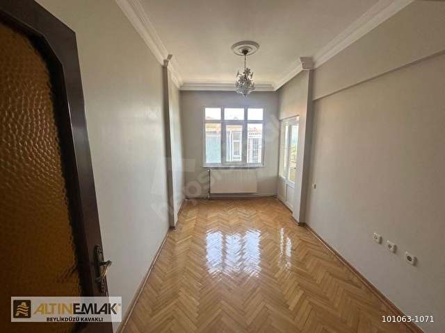 BAKIRKÖY SAKIZAĞACINDA MUHTEŞEM MANZARALI SATILIK DAİRE 2+1 110 M2 - Görsel 27