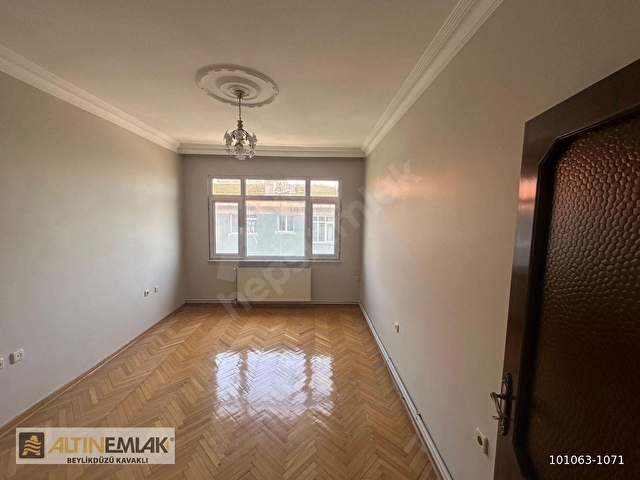 BAKIRKÖY SAKIZAĞACINDA MUHTEŞEM MANZARALI SATILIK DAİRE 2+1 110 M2 - Görsel 22