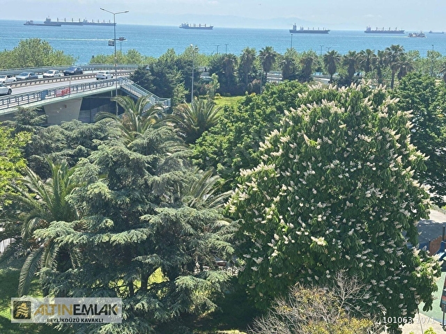 BAKIRKÖY SAKIZAĞACINDA MUHTEŞEM MANZARALI SATILIK DAİRE 2+1 110 M2 - Görsel 13