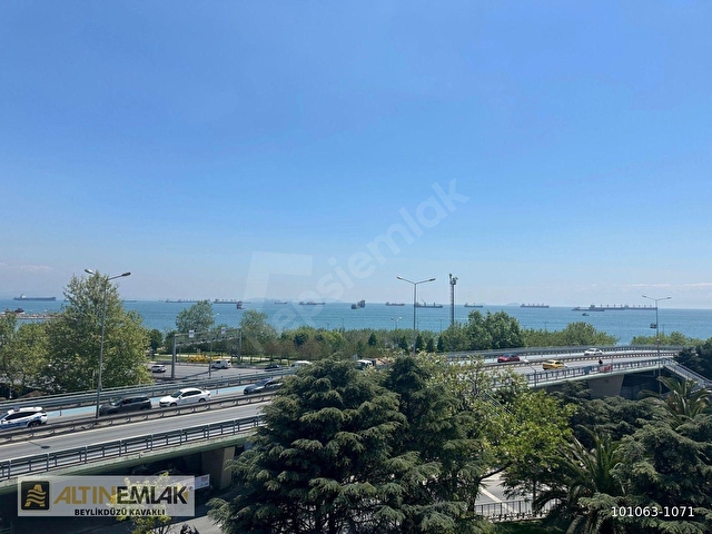 BAKIRKÖY SAKIZAĞACINDA MUHTEŞEM MANZARALI SATILIK DAİRE 2+1 110 M2 - Görsel 7
