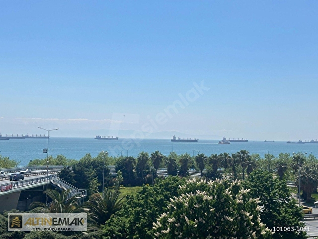 BAKIRKÖY SAKIZAĞACINDA MUHTEŞEM MANZARALI SATILIK DAİRE 2+1 110 M2 - Görsel 6