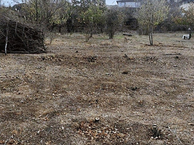 SOĞUCAK BAĞLARINDA İMARA AÇIK YOL KENARI ARSA - Görsel 12