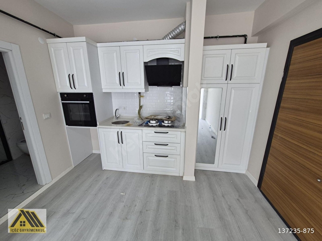 SU DEPOSU CİVARI 1+1 HAVUZLU SİTE İÇİ -ARAKAT- KAPALI CAM BALKON - Görsel 11