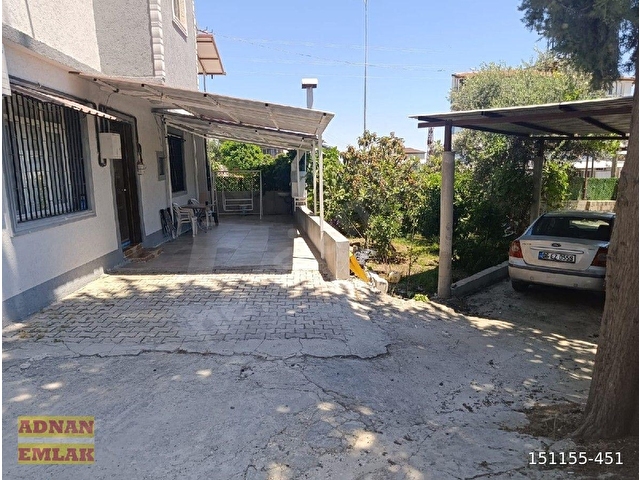 İki katlı bina konut veya iş yeri olarak kullanılabilir Hatay Caddesine sıfır köşe parsel satılık - Görsel 10