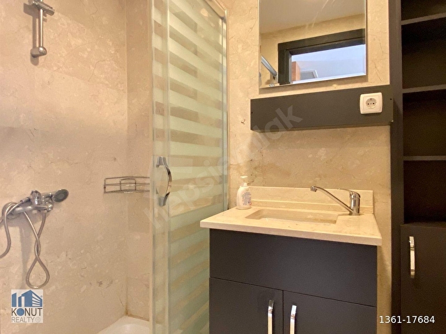 KONUT REALTY | Gümüşsuyunda 4.Kat, 1+1 Mobilyalı Daire - Görsel 7