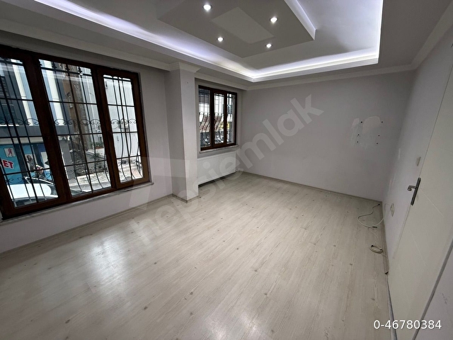 SAHİBİNDEN CADDE ÜSTÜ ULAŞIMI KOLAY 2+1 DAİRE