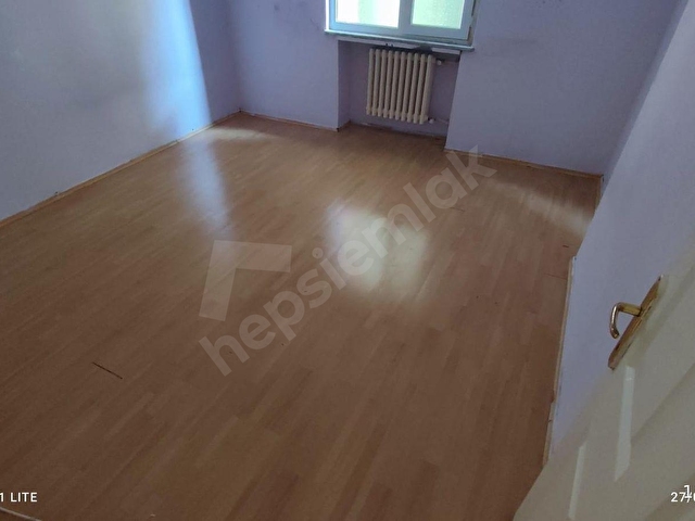 YAKACIK // BURCU TEMEL SİTESİ // 120M2GENİŞ 3+1 BALKON/BARBEKÜ - Görsel 12