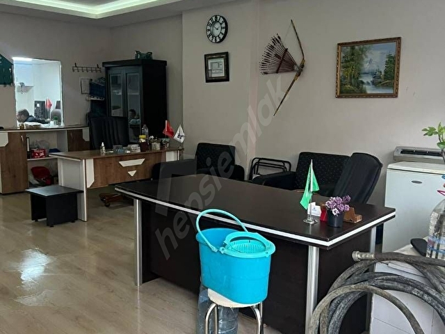 METROYA HASTANEYE 5DKLIK MESAFEDE MERKEZİ KONUMDA SATILIK DÜKKAN - Görsel 5
