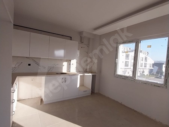 AYDININ PARLAYAN YILDIZI ATA MAH 2+1 120M2 HAVUZLU GÜVENLİKLİ!!! - Görsel 30