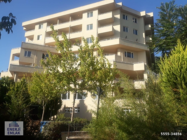 Yakacik Carsida 7000m2 Huzurevine Sirket Merkezine Okula Uygun 5555 34856 Hurriyet Emlak