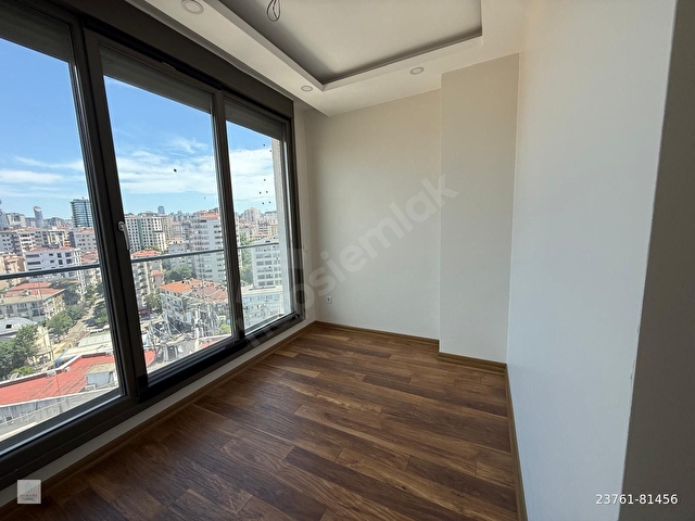 KALAMIŞTA DENİZ MANZARALI SIFIR BİNADA ARMADADAN 105M²NET - Görsel 12