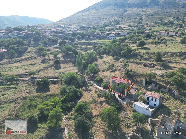 İMROZ EMLAKTAN TEPEKÖYDE BAHÇELİ İKİ KATLI MÜSTAKİL TAŞ EV - Görsel 2