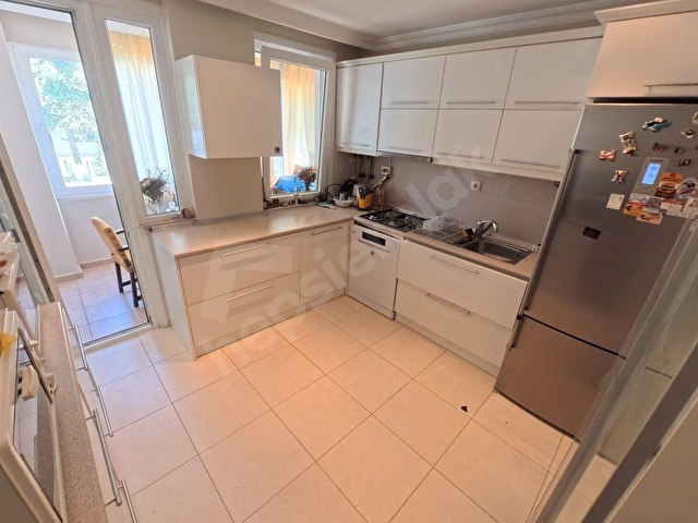 Şişli Terakki Yakını 180 m2 Geniş ve Konforlu Kiralık 3+1 - Görsel 5