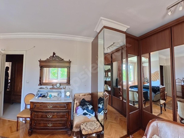 Şişli Terakki Yakını 180 m2 Geniş ve Konforlu Kiralık 3+1 - Görsel 21