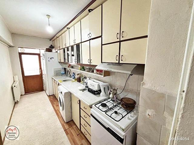 GAMZE EMLAKTAN MALAZGİRTTE^ARA KAT^ÇİFT BALKON BAĞIMSIZ DAİRE!
