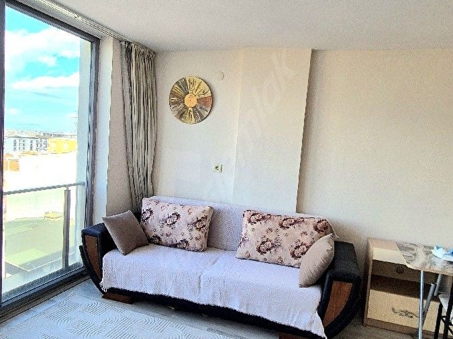 SAHİBİNDEN  Manisa Merkez itfaiye karşısı Ana Cadde üzeri KİRALIK DAİRE