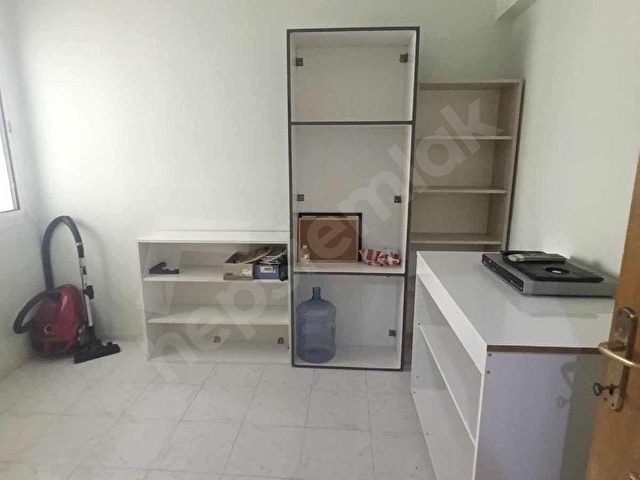 Salih İşgören Anadolu lisesinin arkasında satılık 3 + 1 daire - Görsel 9