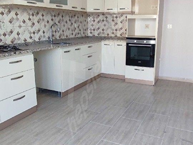 BAHÇELİEVLER MAH.DE GENİŞ ARA KAT 3+1 KİRALIK DAİRE