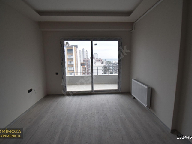 TECEDE CADDE ÜZERİNDE GENİŞ KULLANIMLI KİRALIK 1+1 DAİRE! - Görsel 3