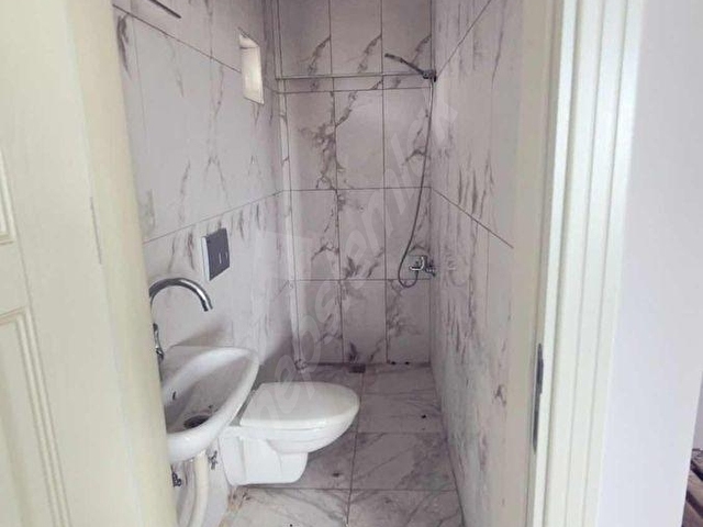 AKSARAY YOLUNA CEPHELİ MÜKEMMEL KONUMDA KİRALIK İŞYERİ - Görsel 21