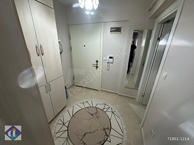 BEYLİKDÜZÜ ADNAN KAHVECİDE 2+1 TEMİZ YAPILI  SİTE İÇİ ARA KAT MERKEZİ KONUM SATILIK DAİRE - Görsel 3