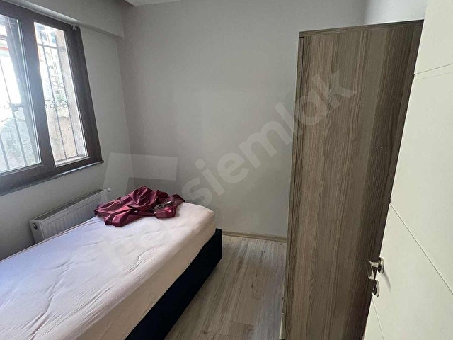 2 YILLIK BİNA 1+1 KOT 1 KISMİ EŞYALI CADDEYE PARALEL 40 M2 - Görsel 13