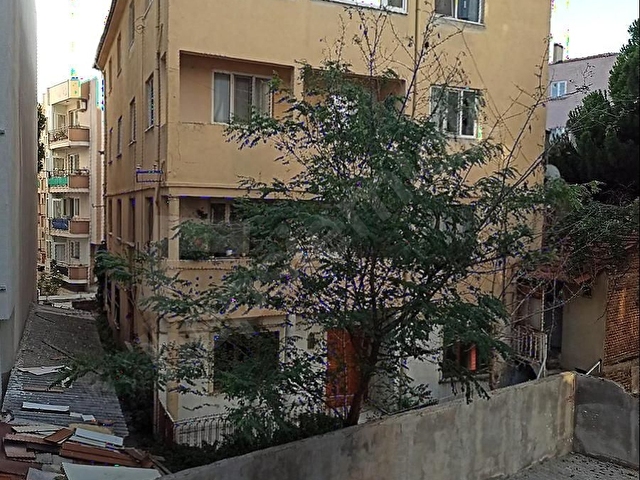 SAHİBİNDEN CEVATPAŞA KORDONA 200 M 1+1 60 M2 NET AYRI MUTFAK ÜST