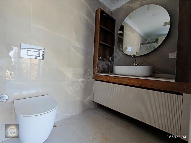 PELİTKÖY DE GİRİŞ KATI ÖZGÜRLÜĞÜ SUNAN, IŞIĞIN EVİ 4+1 VİLLA - Görsel 28