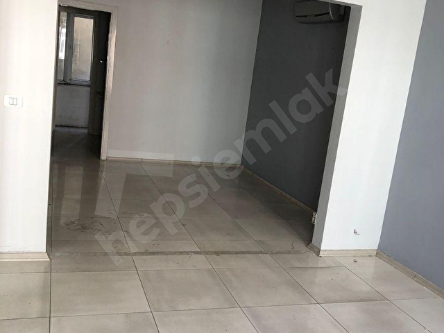 ABİDEİ HÜRRİYET CAD ÜSTÜNDE İÇİ YAPILI OFİS - Görsel 5