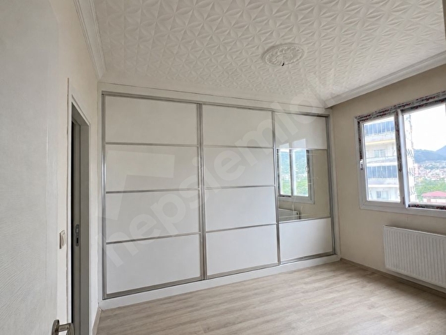 ARSLAN PAŞA MAHALLESİ AK CAMİ CİVARINDA SATILIK 4+1 DAİRE - Görsel 3