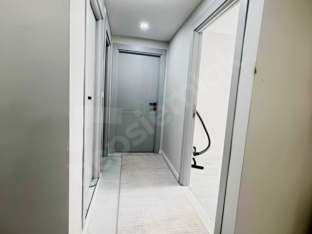 Acil satılık ebeveyn banyolu 3+1 geniş lüks daire - Görsel 9