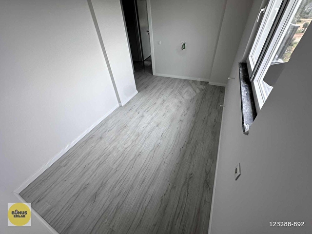 VARSAK AYDOĞMUŞTA ORMAN MANZARALI SIFIR 2+1 DAİRE - Görsel 14