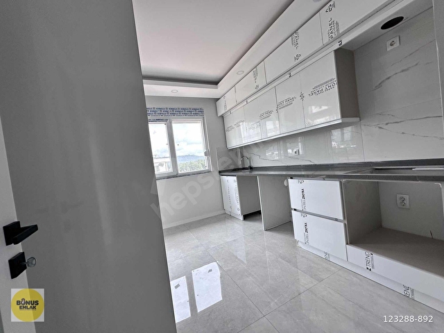 VARSAK AYDOĞMUŞTA ORMAN MANZARALI SIFIR 2+1 DAİRE - Görsel 27