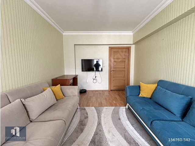 ÖZDEMİR EMLAKTAN CADDE ÜSTÜ SİTEDE 3+1 150M² YAPILI ÇİFT BANYO - Görsel 23