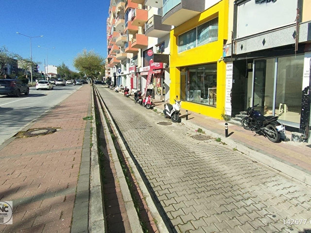 TROYA CADDESİ ÜZERİNDE TABELA DEĞERİ YÜKSEK GENİŞ KİRALIK İŞYERİ - Görsel 3