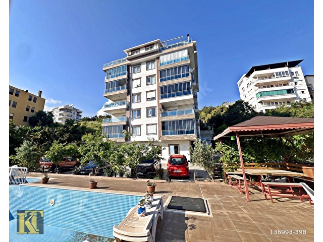 ALANYA CİKCİLLİDE SATILIK 2+1 SİTE İÇİ HAVUZLU MANZARALI DAİRE