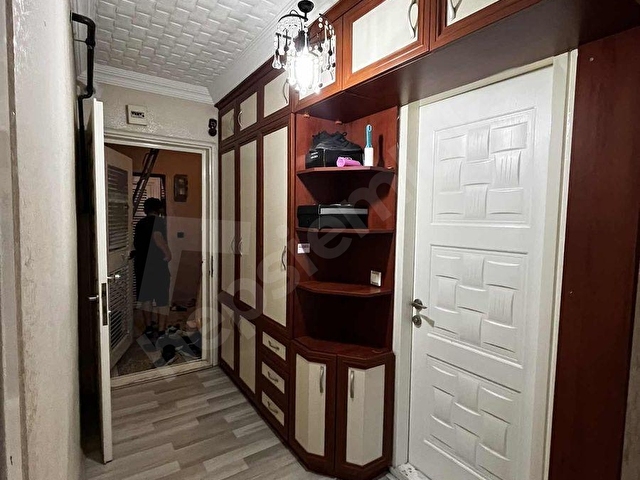 Y.YIL ESKİ KARAKOL CİVARI 3+1 K.MUTFAKLI EKSTRALI FULL DAİRE!! - Görsel 7